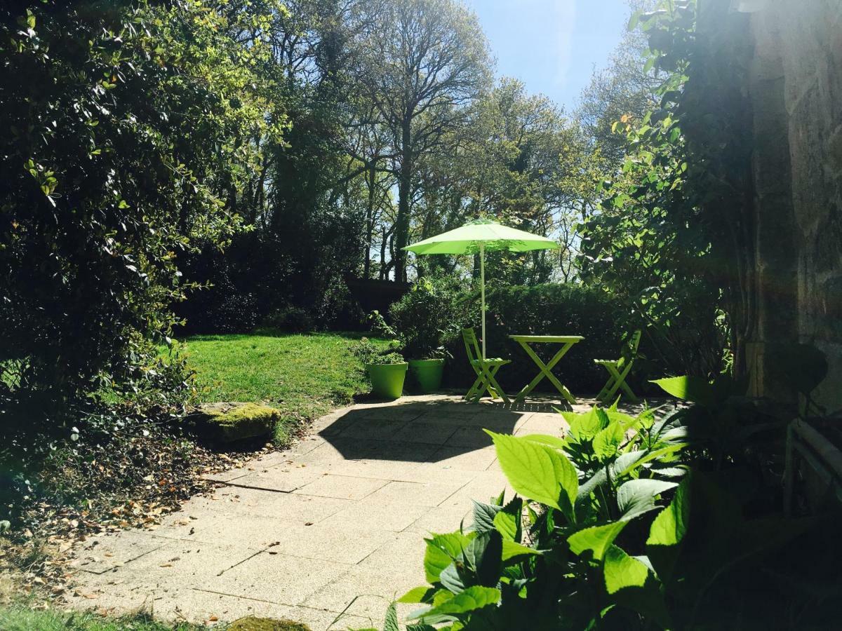 Villa An ti Bihan, Gite Breton à la campagne à Tonquédec Extérieur photo